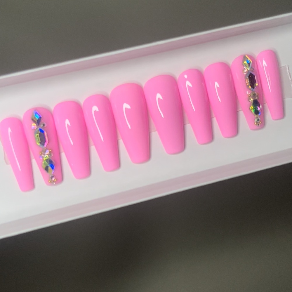 Gel Press on nails, pink nails, bling nails, press on nails, handmade nail set